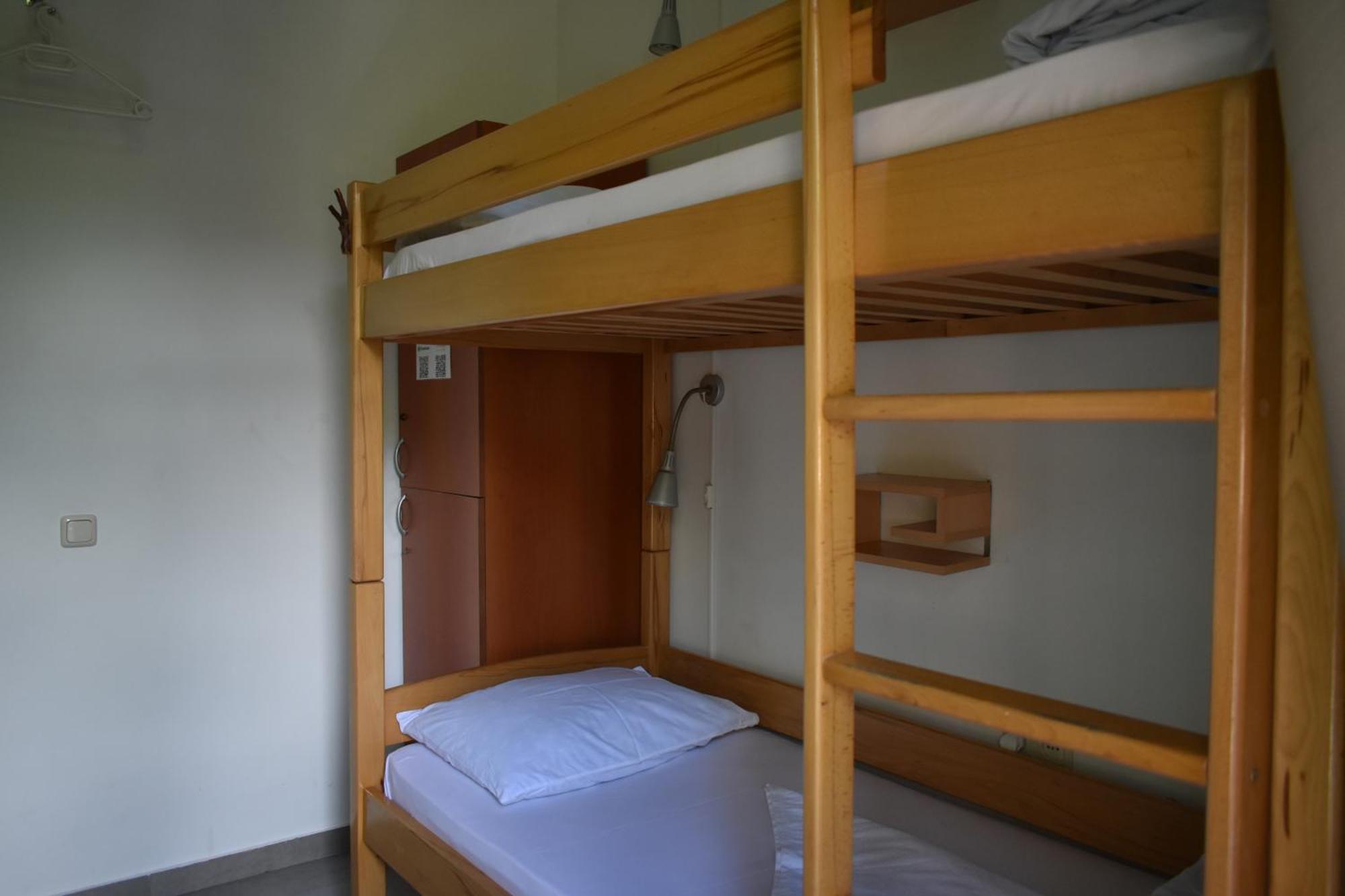 Envoy Hostel & Tours Yerevan Bagian luar foto
